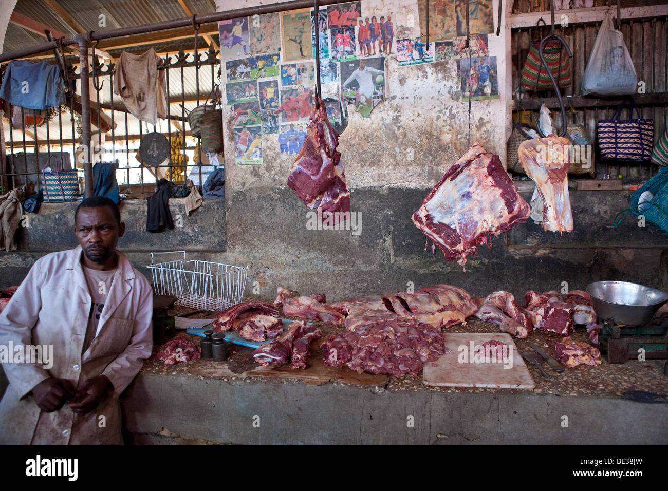 Marché de la viande dans le Benjamin Mkapa Rd dans Stonetown, Stone Town, Zanzibar, Tanzania, Africa Banque D'Images