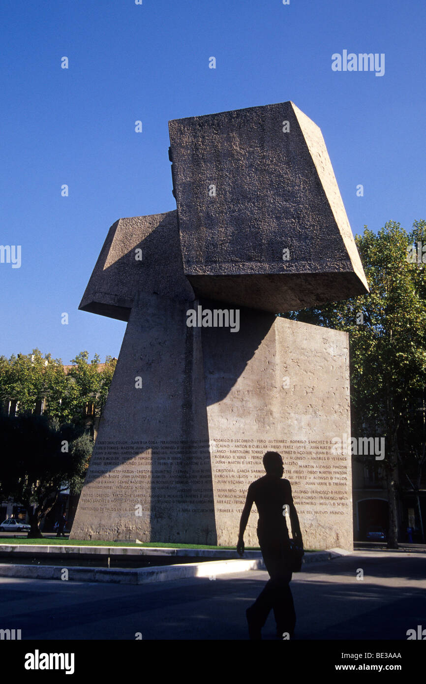 Sculpture, monument de la découverte de l'Amérique, Jardines del Descubrimiento, Plaza de Colón, Madrid, Spain, Europe Banque D'Images