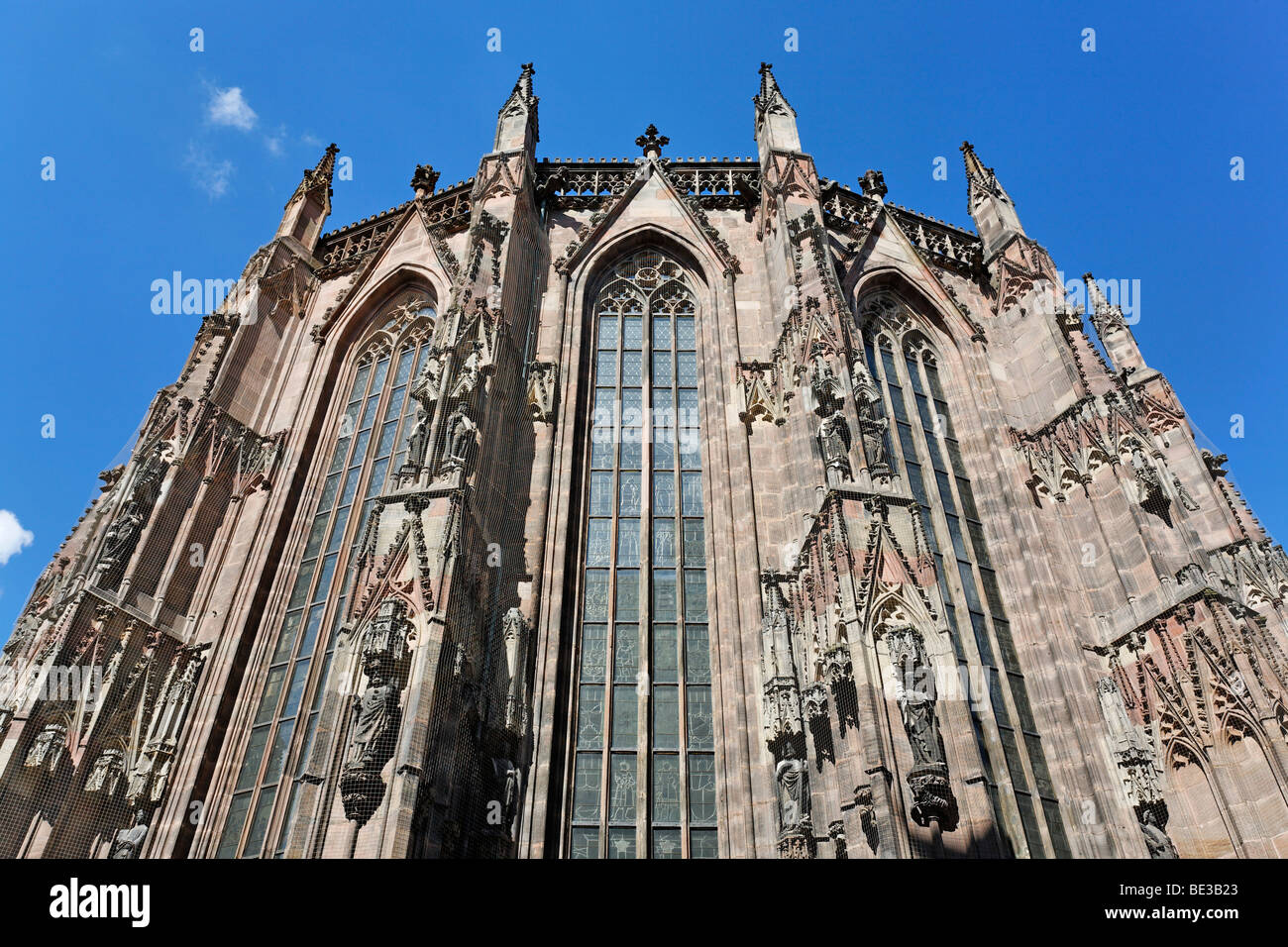 Sebalduskirche, église Saint Sebald, érigée 1225 - 30, pilier de l'église, basilique, clocher roman, gothique, vieille ville, Nuremberg, milieu Fra Banque D'Images