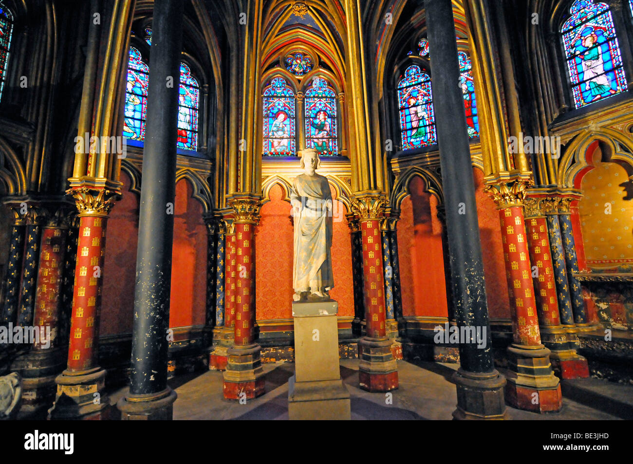 Cainte-Chapelle, gothique, l'intérieur Haut partielle inférieure Chapelle, Paris, France, Europe Banque D'Images