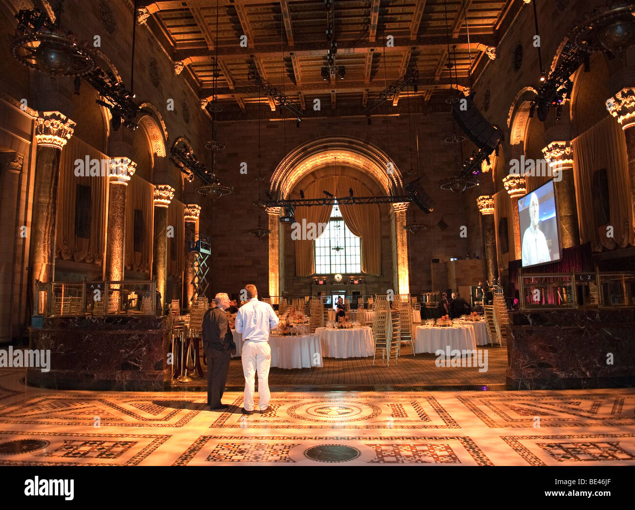 Hall de l'ancien Home Savings Bank of America, banque, Green Point aujourd'hui la 42e Rue, Manhattan, New York City, USA, North Amer Banque D'Images