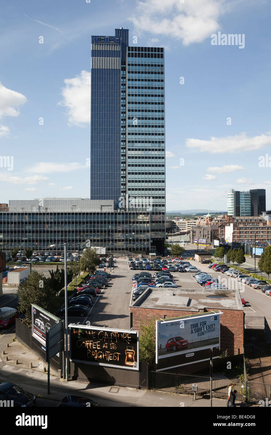 Manchester, Angleterre, Royaume-Uni, Grande Bretagne. Cei coopératives d'Assurance des bureaux dans une tour moderne à proximité du centre-ville Banque D'Images
