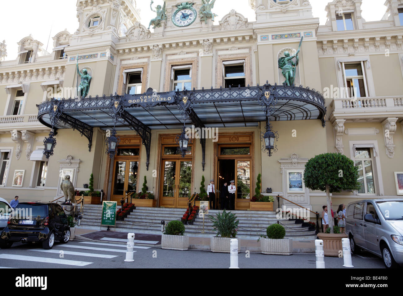 Façade du célèbre casino de Monte Carlo Monaco sud de la france Banque D'Images