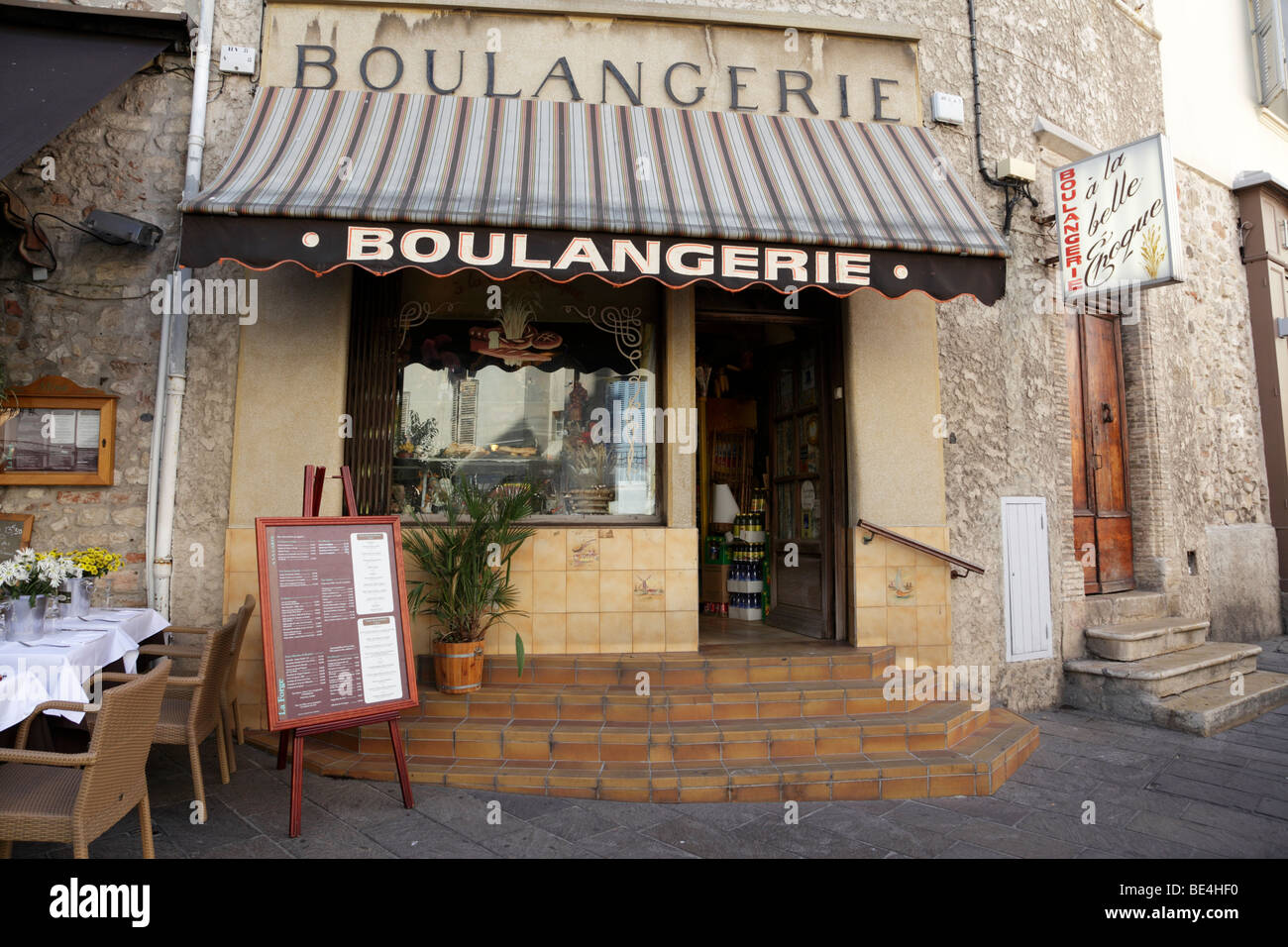 Boulangerie les vieilles villes Baker dans le sud de la france, antibes aubemon Banque D'Images