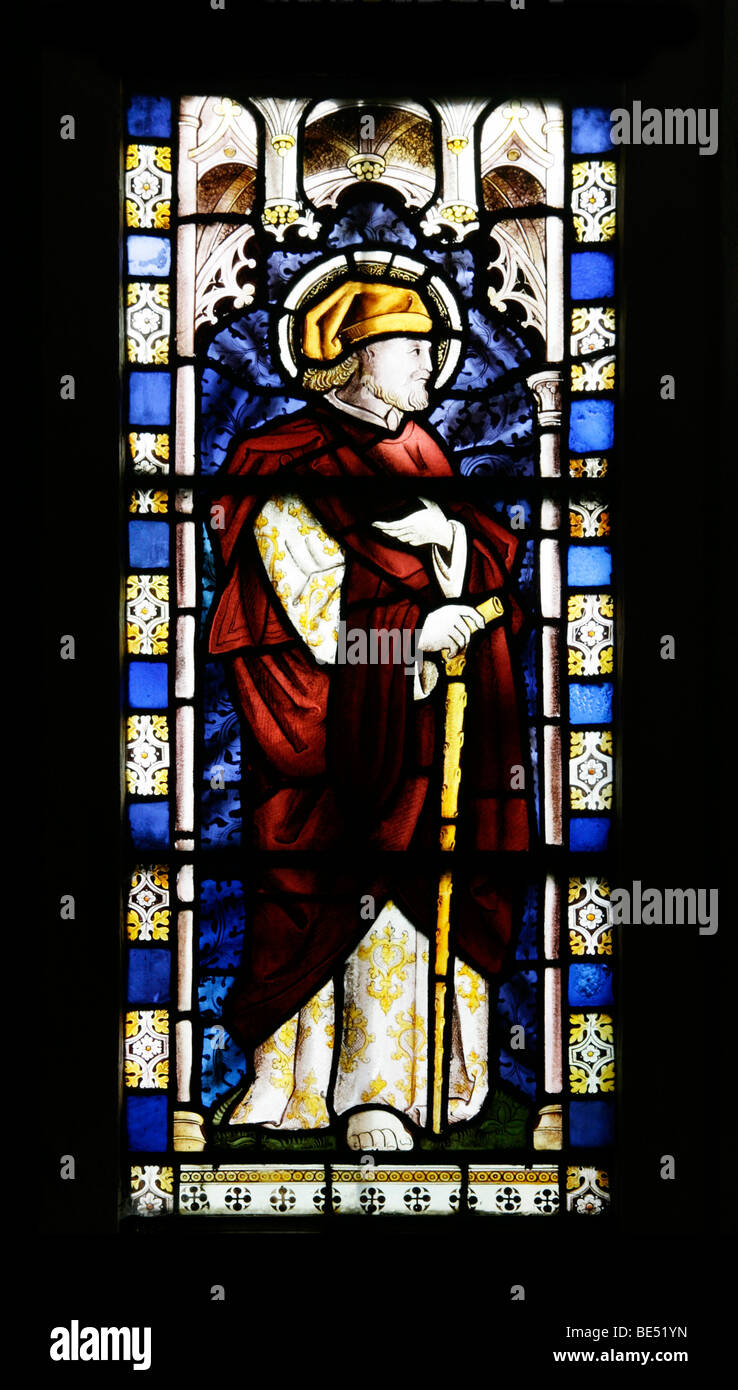 Fenêtre en vitraux conçue par Frederick Heathcoate Sutton représentant le prophète Micah, église Brent Broughton, Lincolnshire Banque D'Images