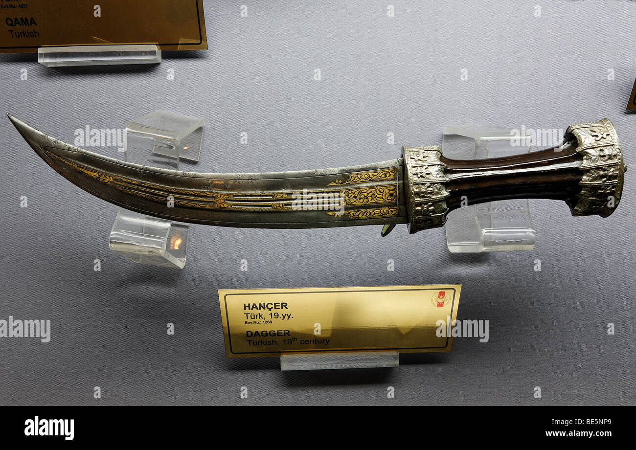 Krummer, dague turque du 19ème siècle, musée militaire, l'mues, Osmanbey, Istanbul, Turquie Banque D'Images