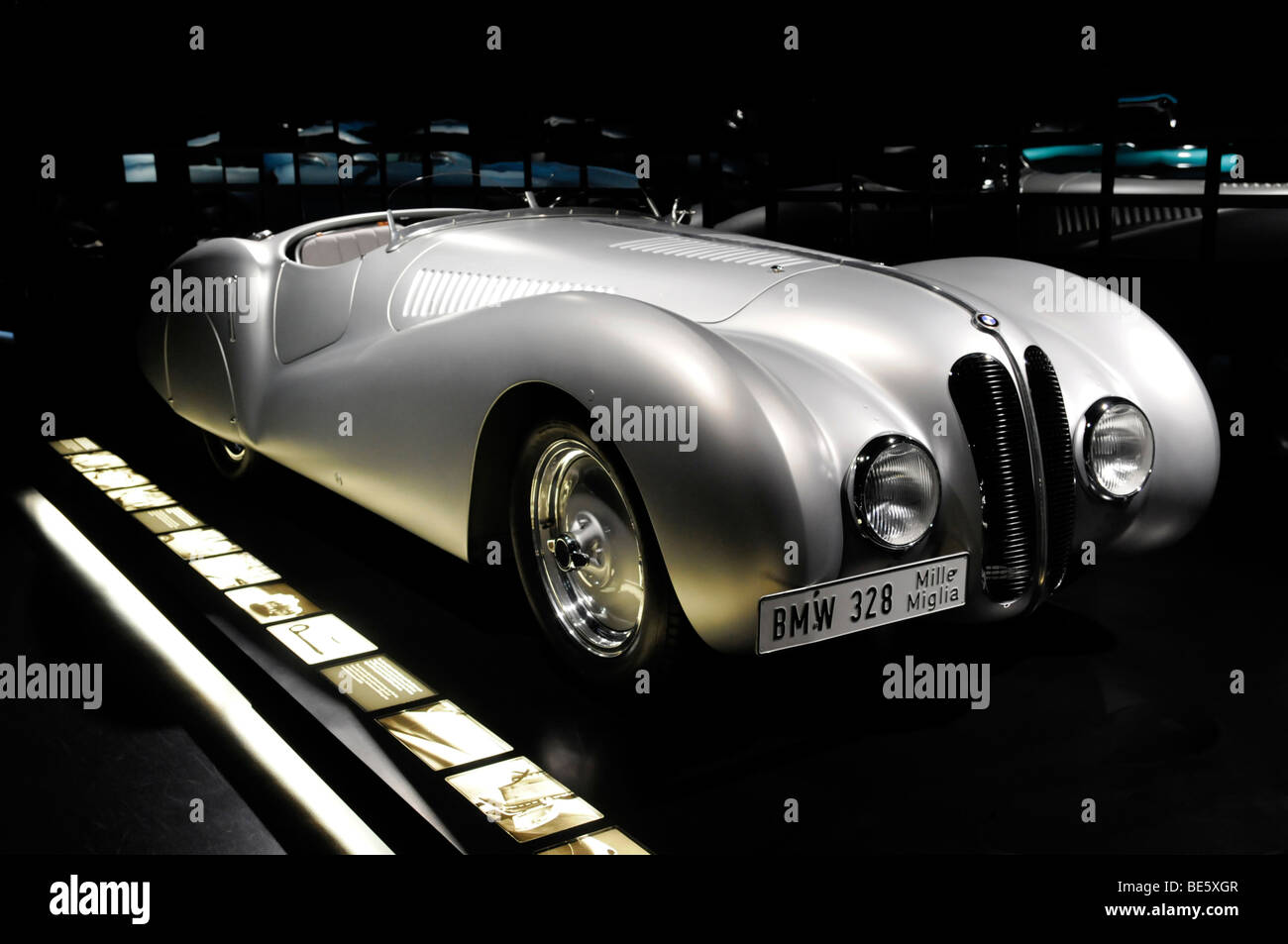 BMW 328 Mille Miglia Roadster, BMW Museum, Munich, Bavaria, Germany, Europe Banque D'Images