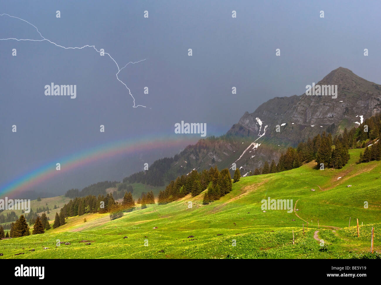 Orage dans les Alpes suisses, la Suisse, l'Europe Banque D'Images
