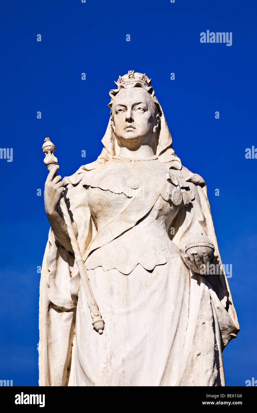 Melbourne / Sculptures Monument de la reine Victoria dans le domaine Gardens.Melbourne Victoria en Australie. Banque D'Images