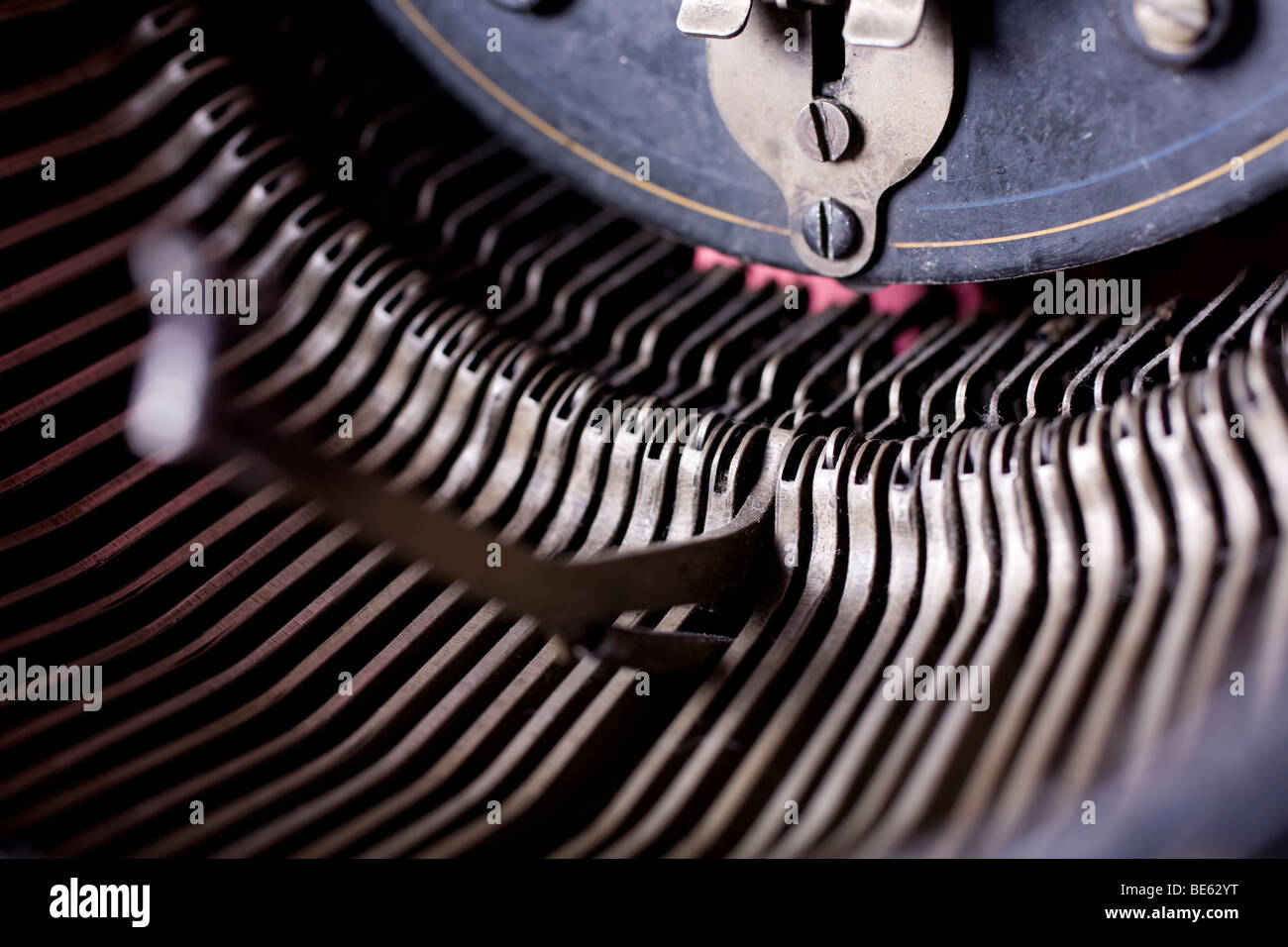 Vue sur une ancienne machine à écrire. Banque D'Images