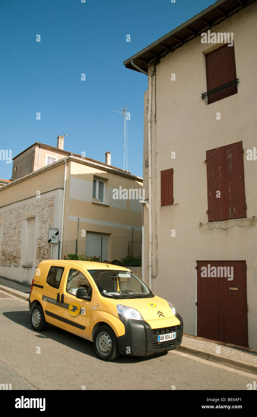 La poste france hi-res stock photography and images - Alamy