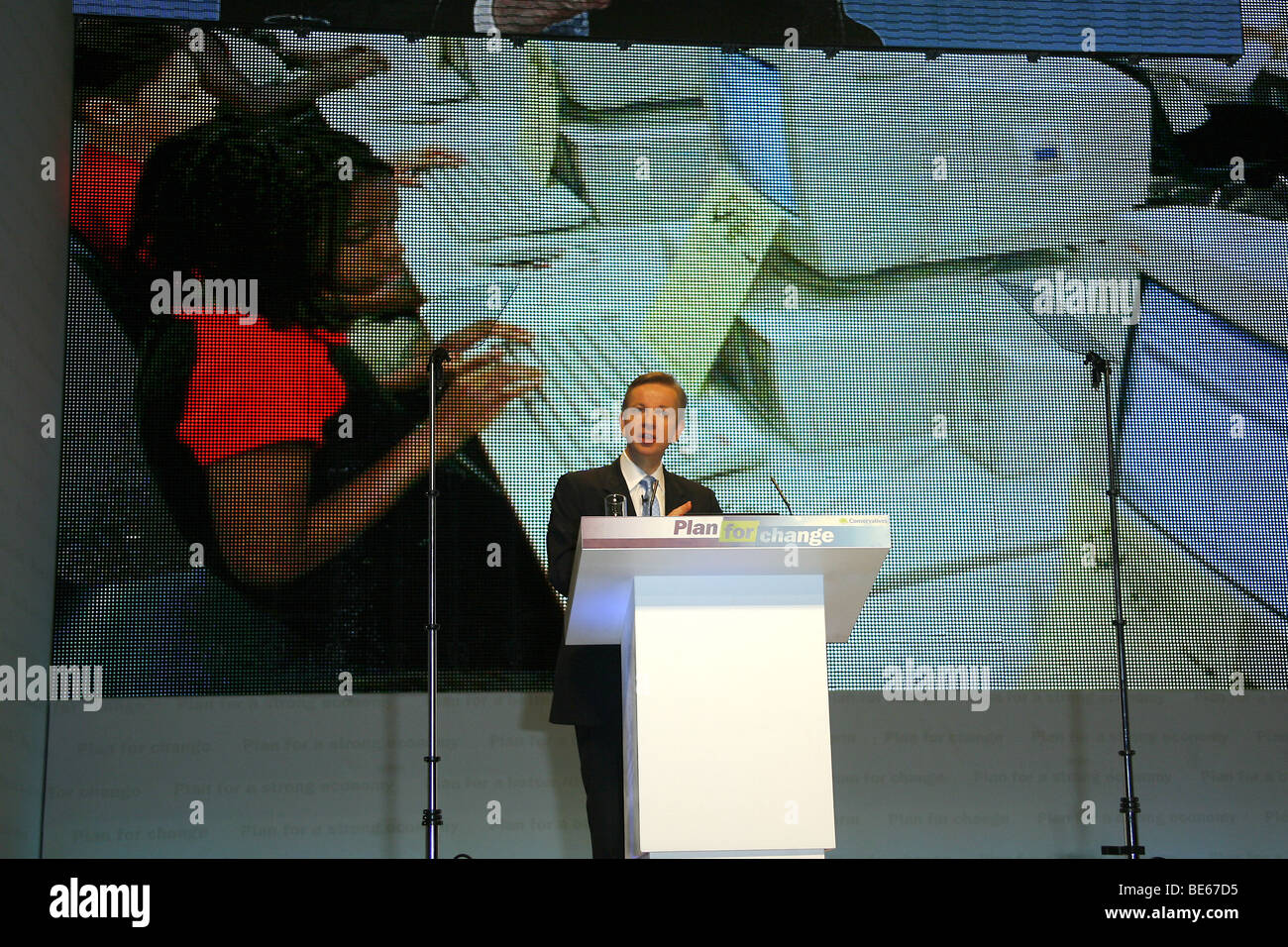 MICHAEL GOVE MP SHADOW MINISTRE DE L'ÉDUCATION 30 septembre 2008 LA CPI BIRMINGHAM ENGLAND Banque D'Images