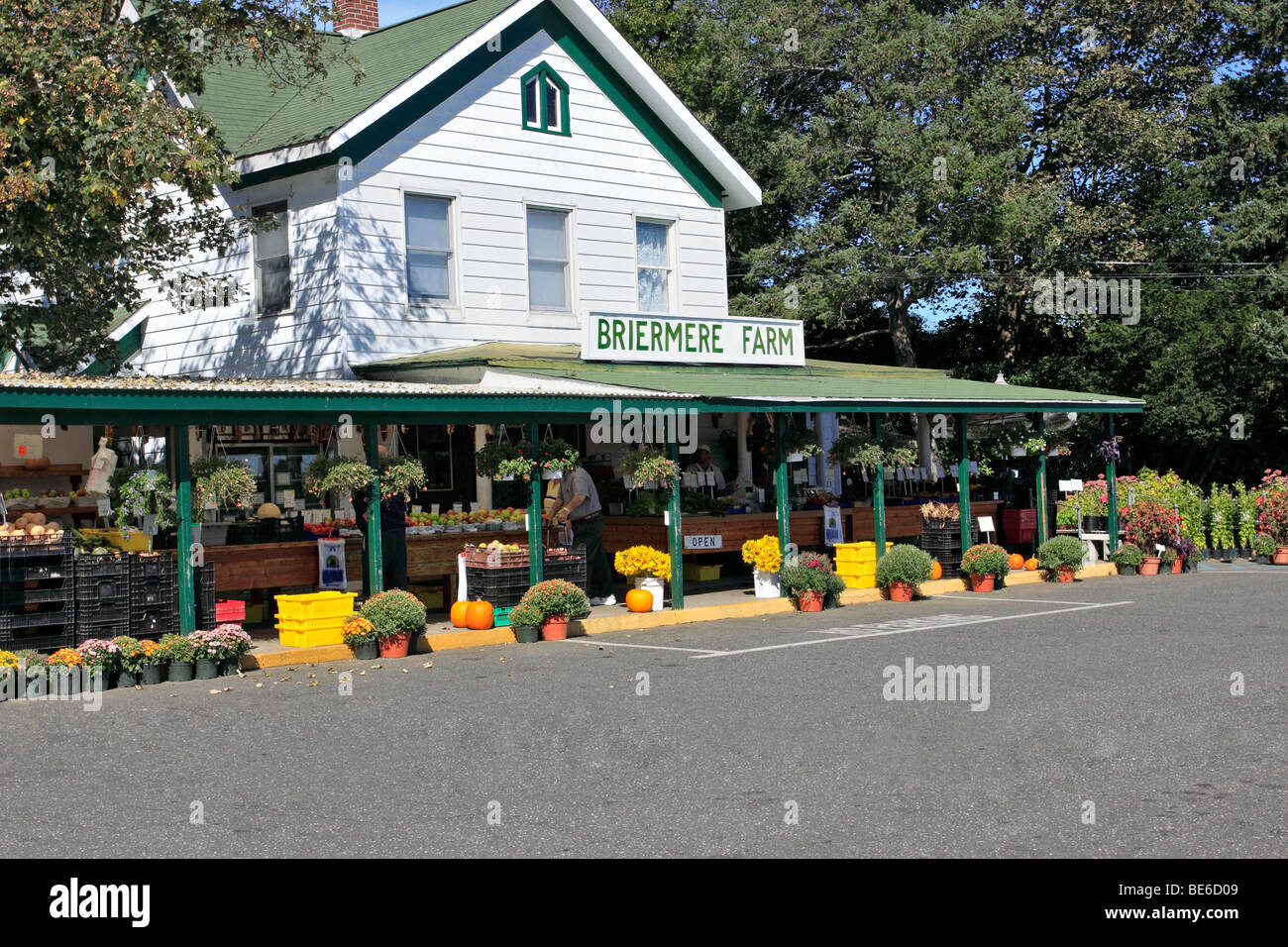 Brieremere ferme, une tarte de fruits, de légumes et de se tenir sur l'extrémité orientale de Long Island, NY Banque D'Images