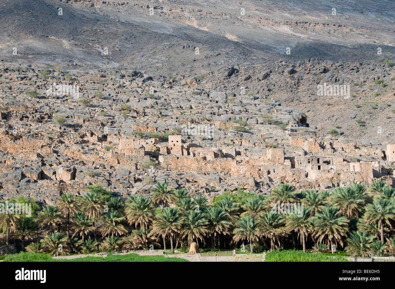 Village déserté dans Wadi Ghul, Oman Banque D'Images