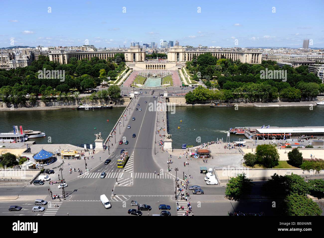 Pont d'Iéna sur la Seine et le Trocadéro, Paris France Banque D'Images