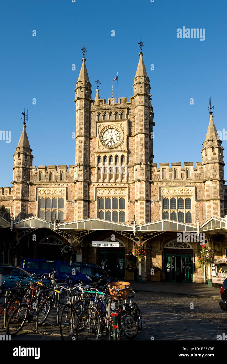 La gare de Temple Meads de Bristol, Bristol, Avon, en Angleterre. Banque D'Images