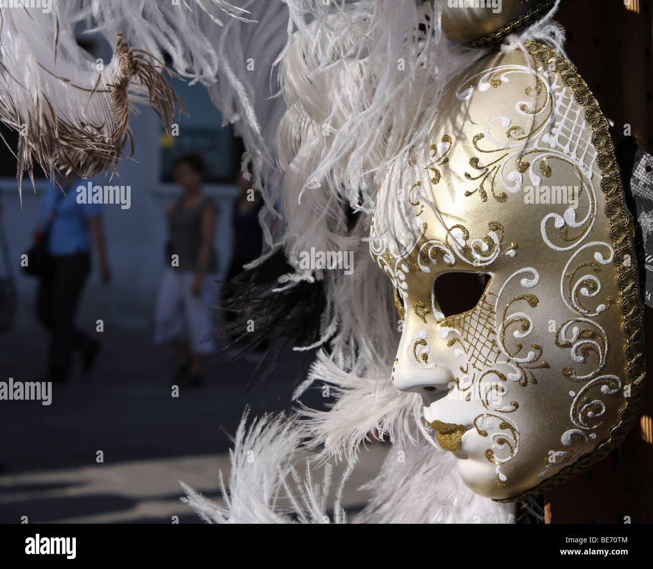 Les masques de carnaval dans les rues de Venise, Italie, Europe Banque D'Images
