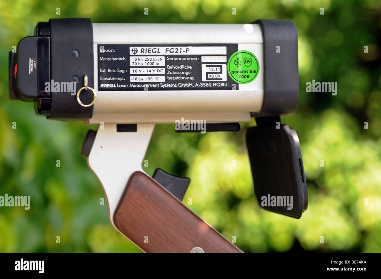 Mesure de vitesse vélocimétrie, avec un pistolet laser, RIEGEL FG21-P Photo  Stock - Alamy
