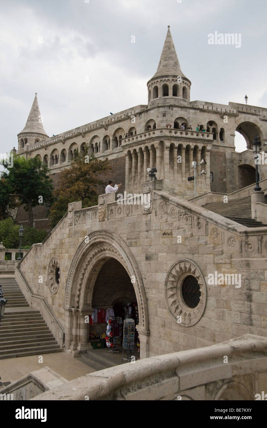 Le Bastion des Pêcheurs, un monument célèbre dans le vieux Buda de Budapest Banque D'Images