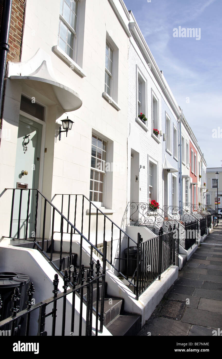 Maisons mitoyennes, les agriculteurs Street, Kensington, London Borough de Kensington et Chelsea, Greater London, Angleterre, Royaume-Uni Banque D'Images