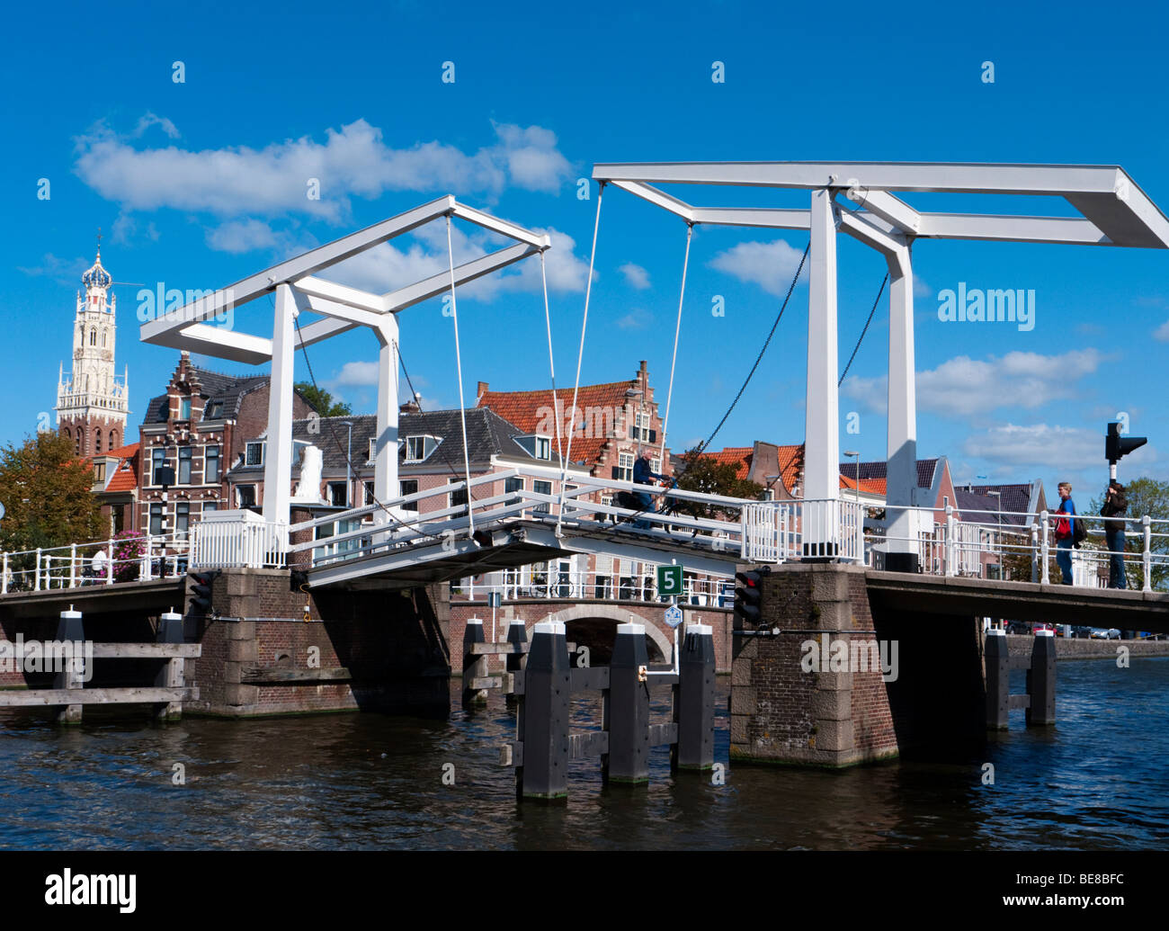 Gravestenenbrug pont traversant la rivière Spaarne Haarlem Pays-Bas Banque D'Images