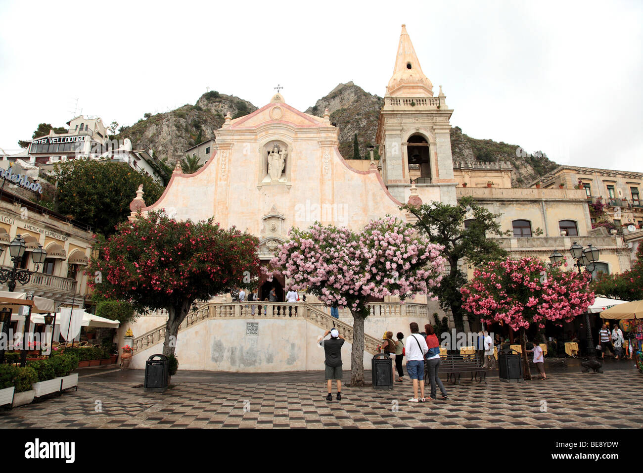 Chiesa San Giuseppe à Piazza IX Aprile à Taormine Sicile Banque D'Images