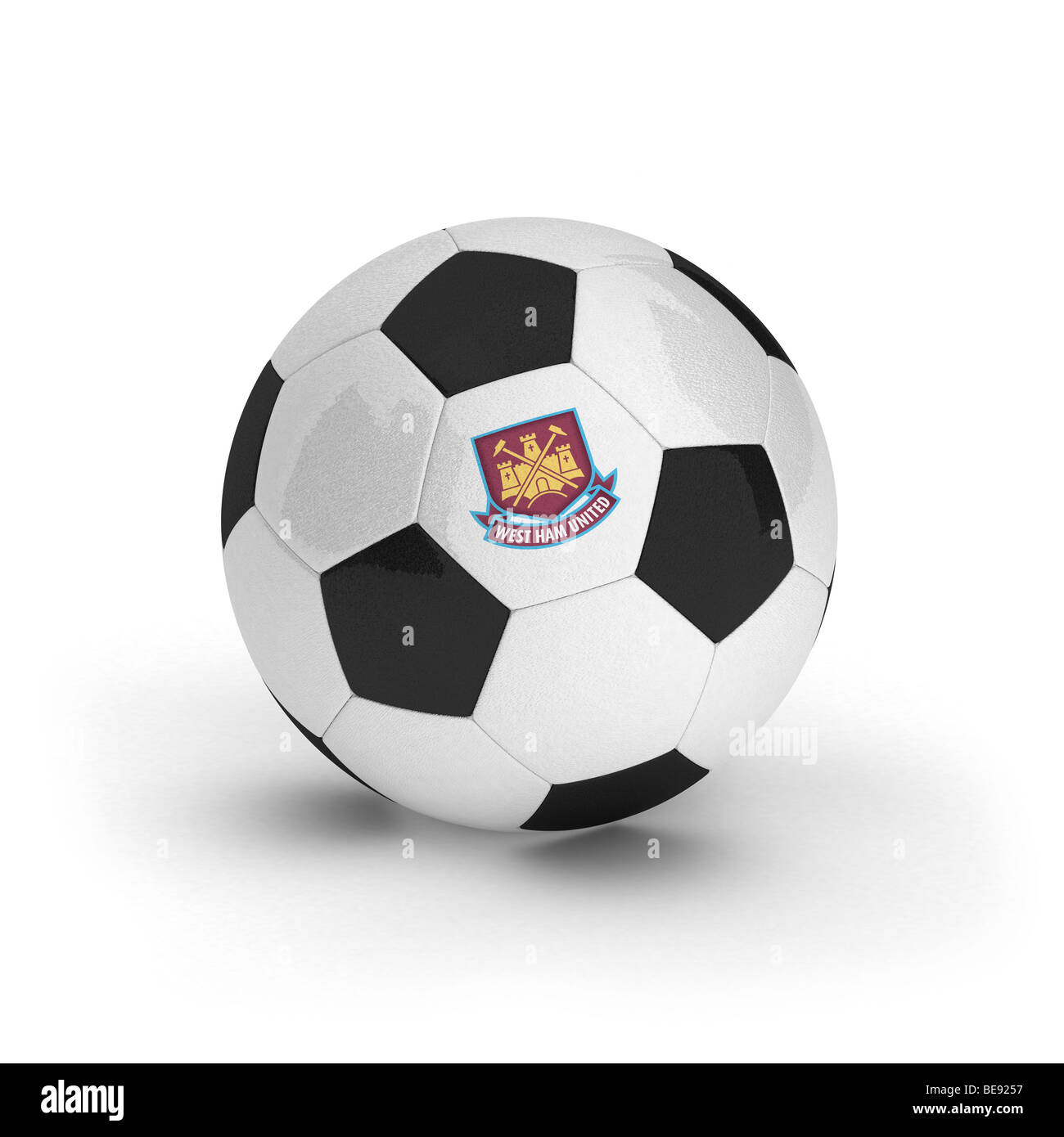West Ham United Football Club emblème sur un ballon de foot Banque D'Images