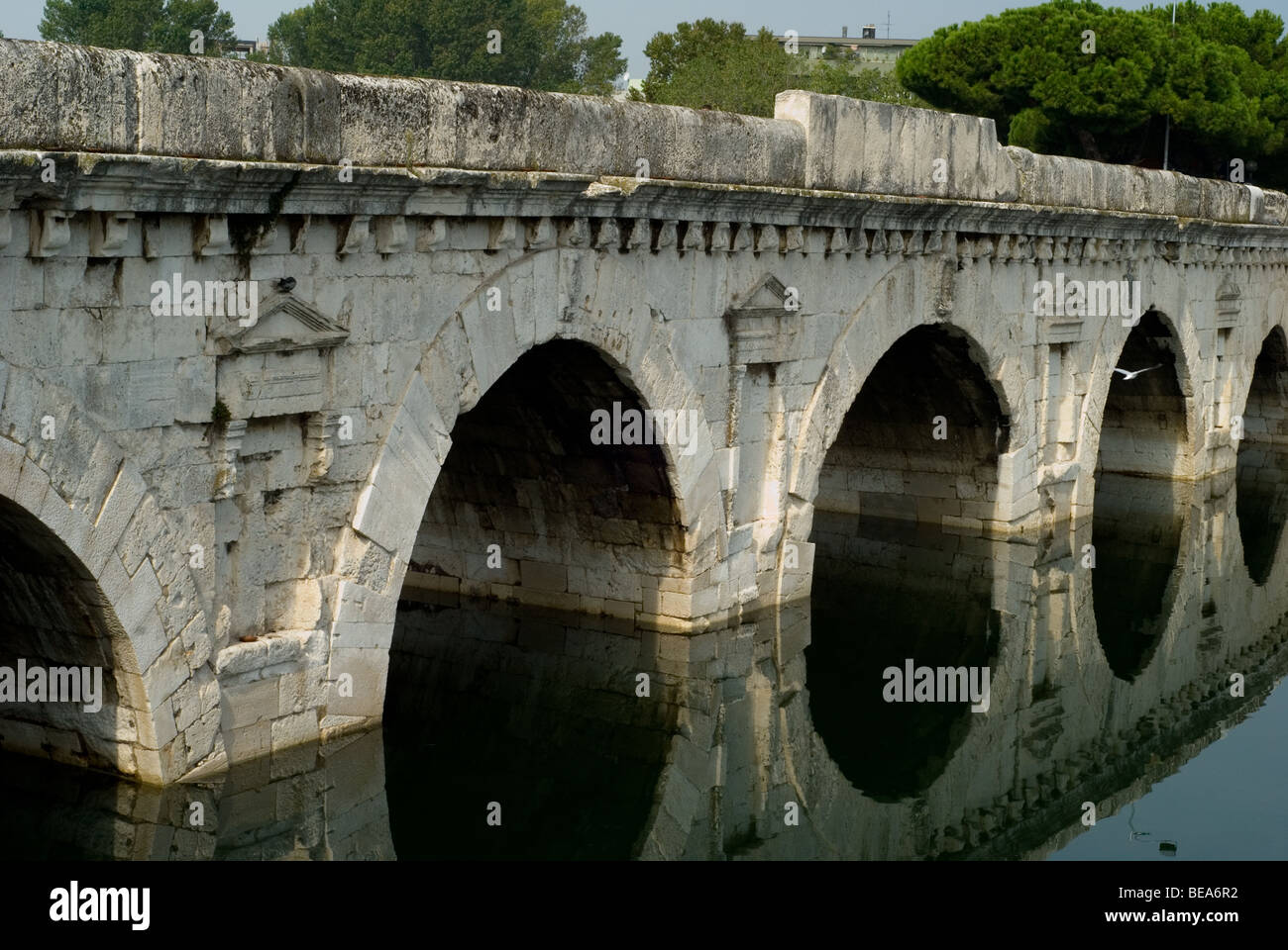 Vieux pont romain à Rimini, Italie Banque D'Images