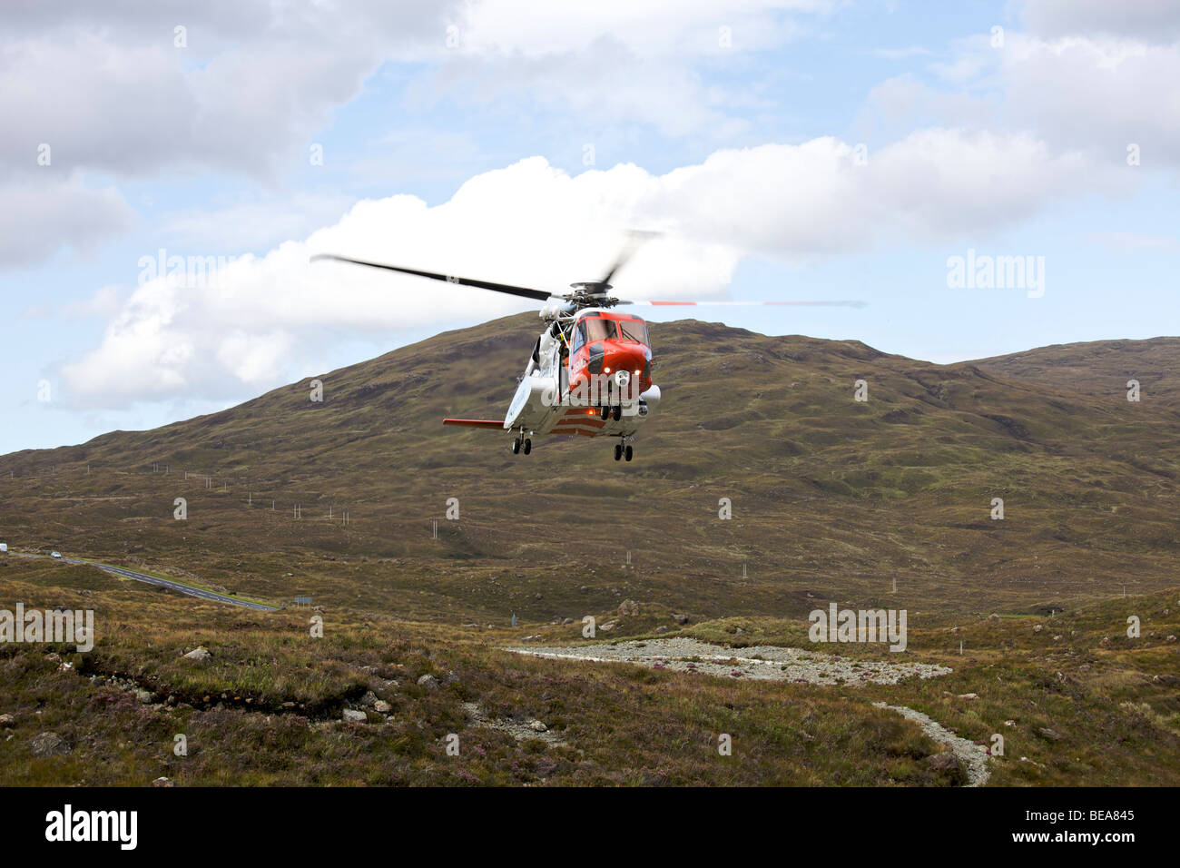 HM hélicoptère des garde-côtes, l'île de Skye, Écosse Banque D'Images