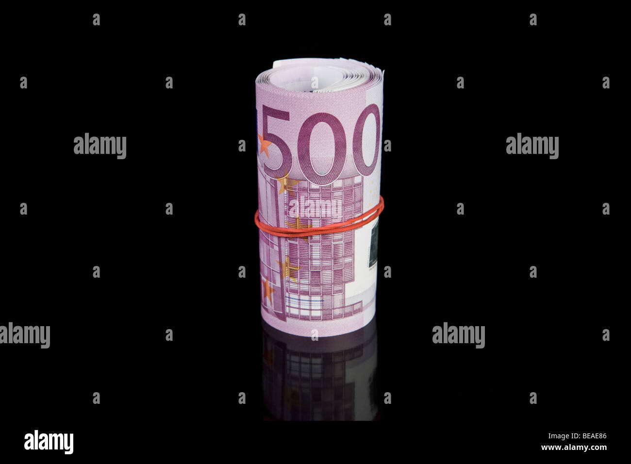 Un rouleau d'argent de cinq cents euros projets Banque D'Images