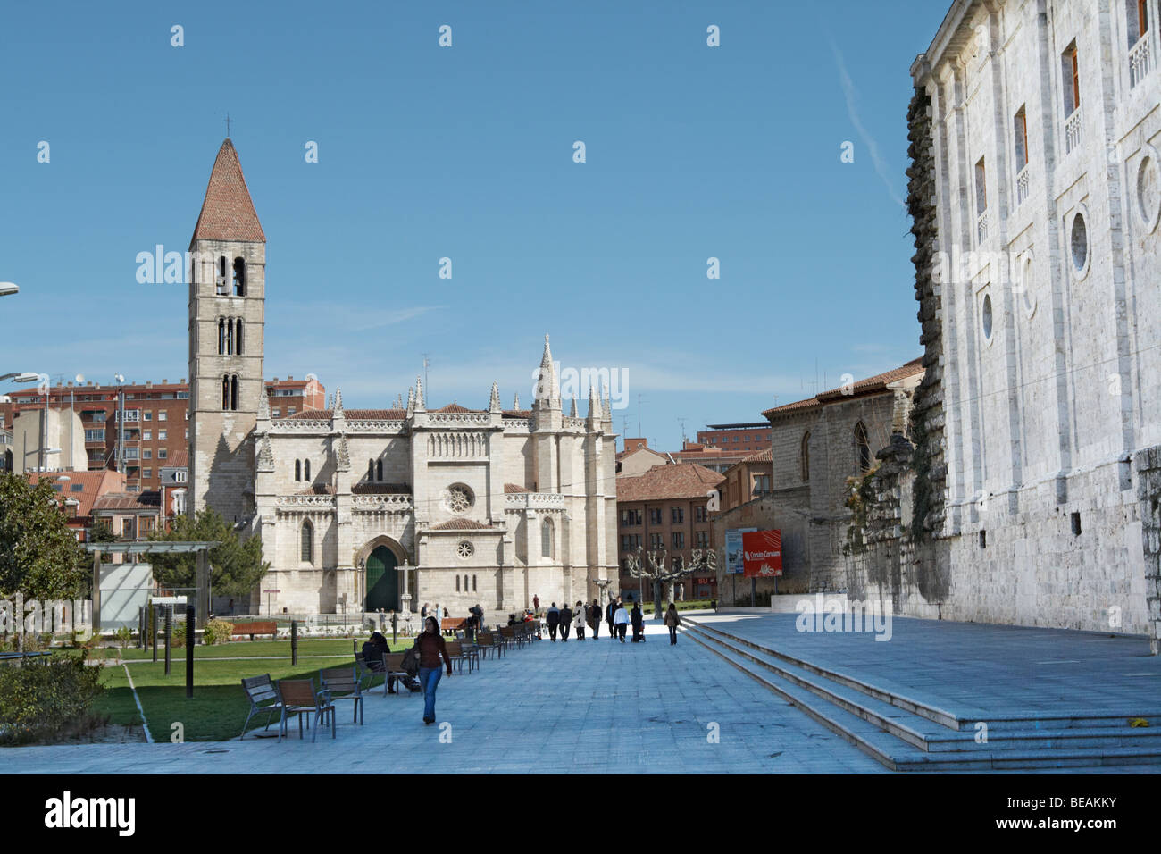 L'église Santa Maria la Antigua Plaza sur Portugalete Valladolid Espagne Castille et Leon Banque D'Images