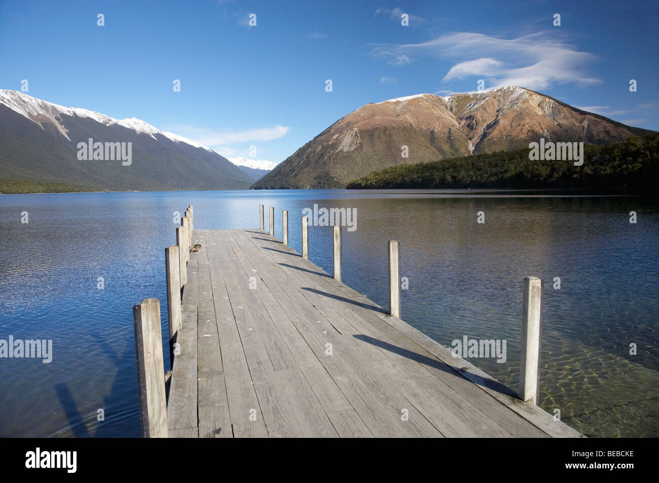 Jetée, Lac Rotoiti, Mt et Robert, St Arnaud, Nelson Lakes National Park, district de Tasmanie, île du Sud, Nouvelle-Zélande Banque D'Images