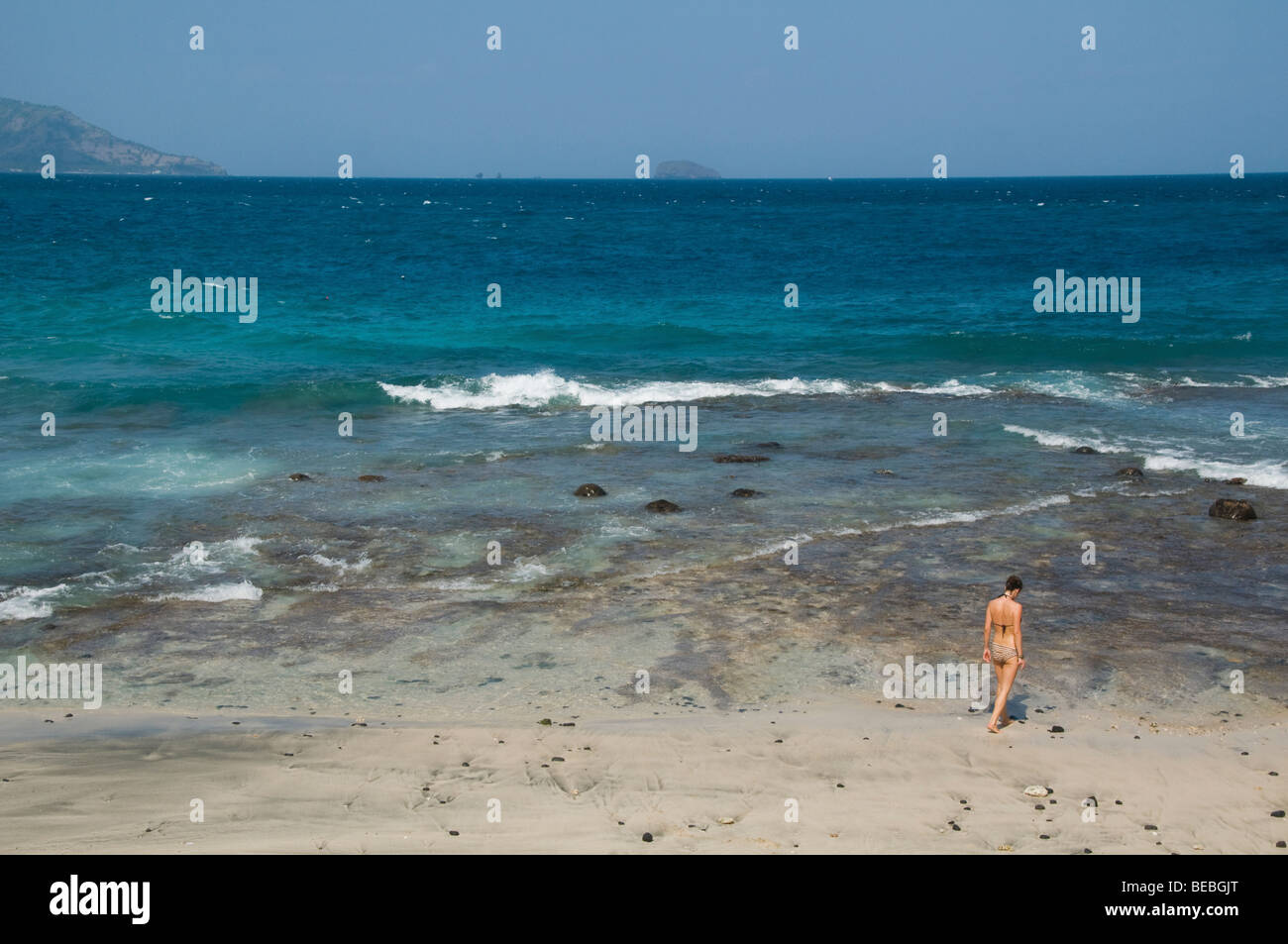 Tourisme une plage vide à Bali Indonésie Banque D'Images