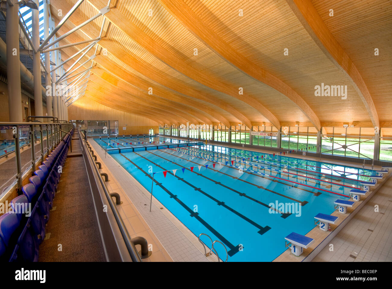 Piscine olympique Banque de photographies et d’images à haute ...