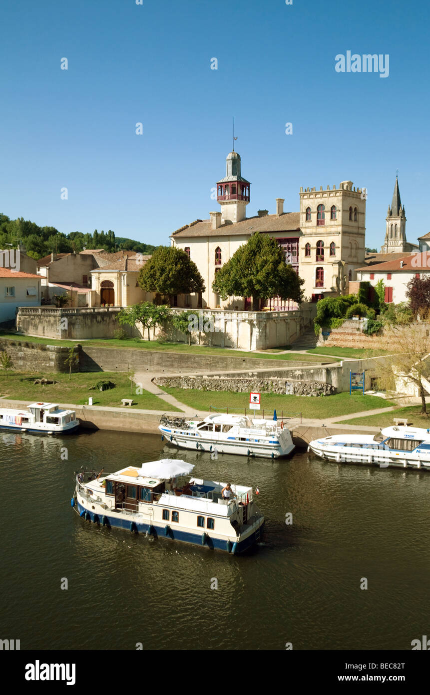 La rivière du Lot à Castelmoron, Aquitaine, France Banque D'Images