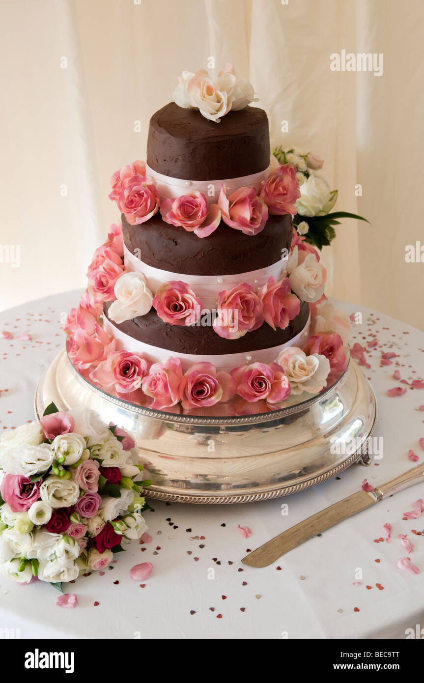Gateaux De Mariage Au Chocolat Gateaux De Mariage Au Chocolat