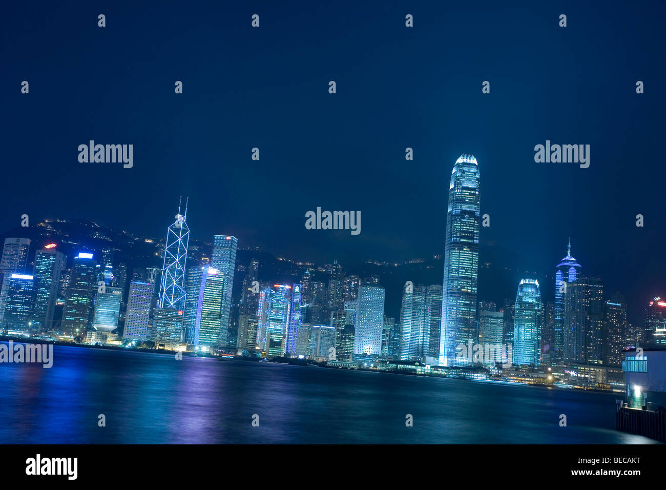 Horizon lumineux, l'île Victoria, île de Hong Kong, Hong Kong, Chine, Asie Banque D'Images