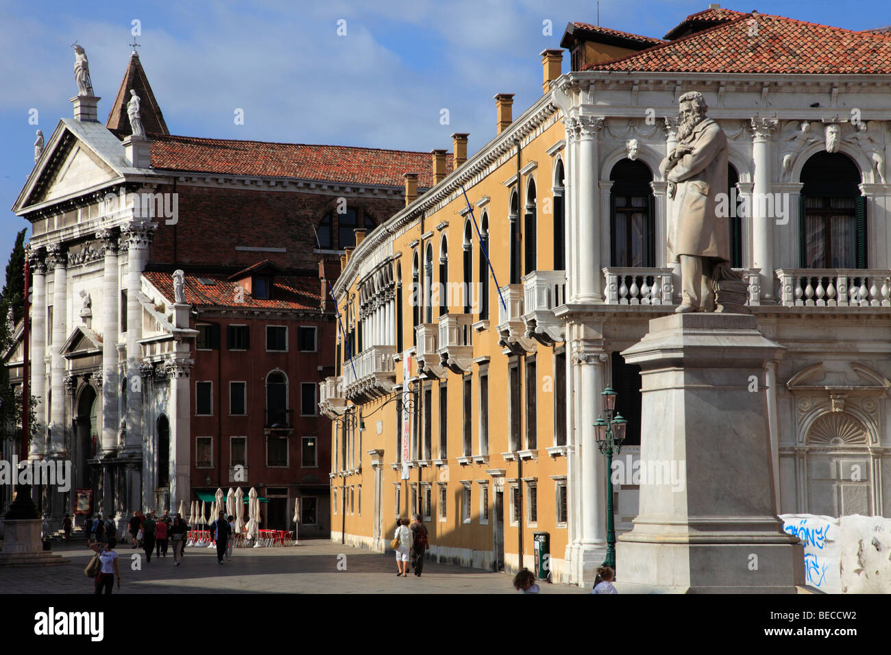 L'Italie, Venise, Campo San Stefano, Loredan Palace Banque D'Images