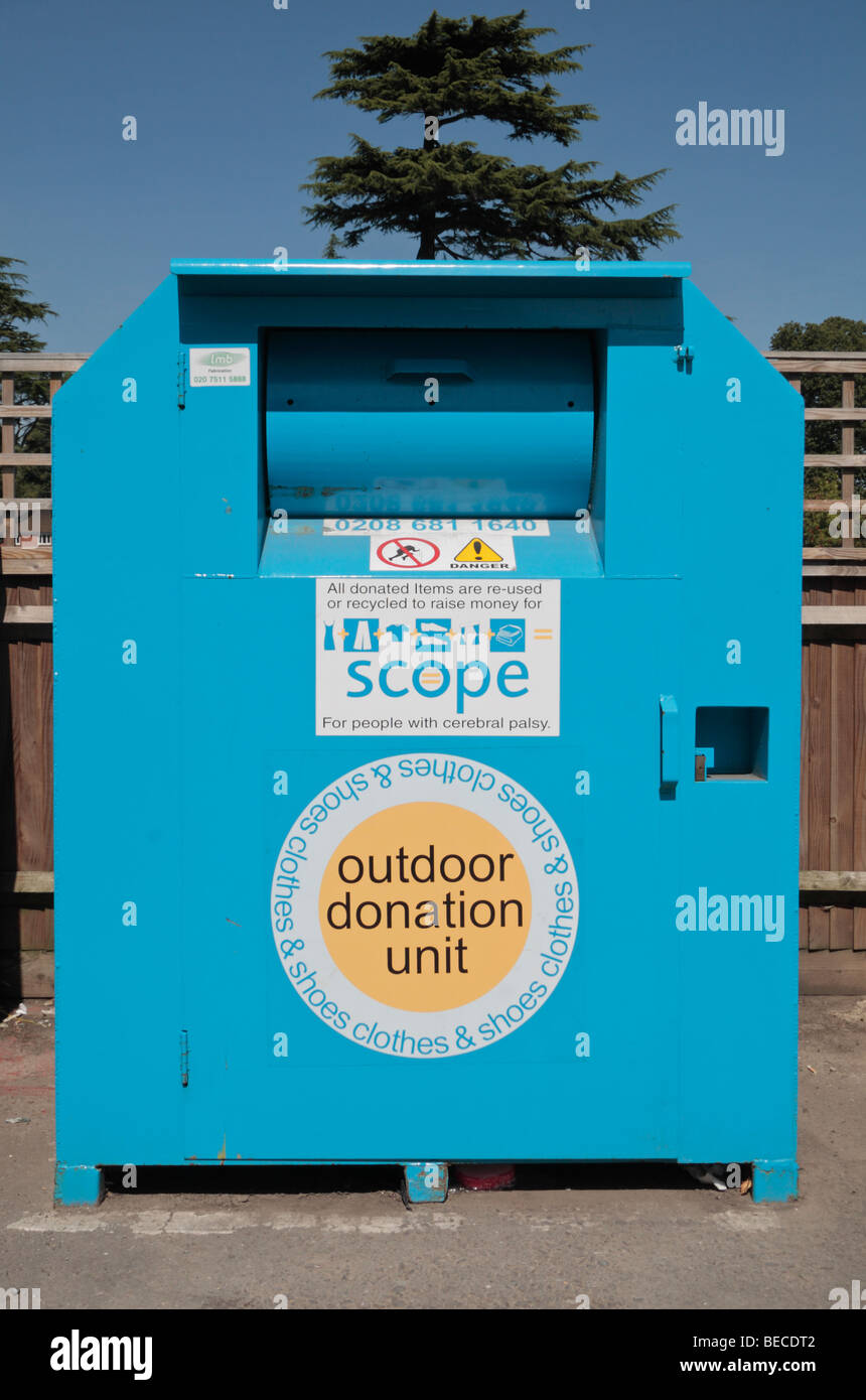 Un champ d'une des conteneurs de recyclage près de Ascot High Street, au Royaume-Uni. Banque D'Images