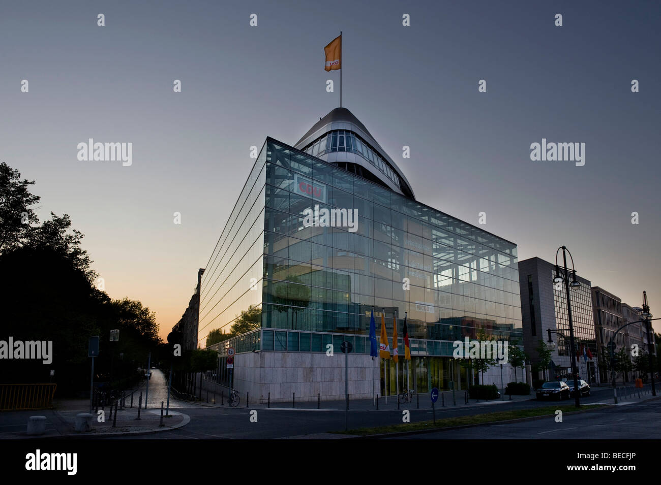 Quartier général de la CDU, office fédéral de la CDU en Konrad-Adenauer-Haus dans Klingelhoeferstrasse street à Berlin Tiergarten, Berlin Banque D'Images