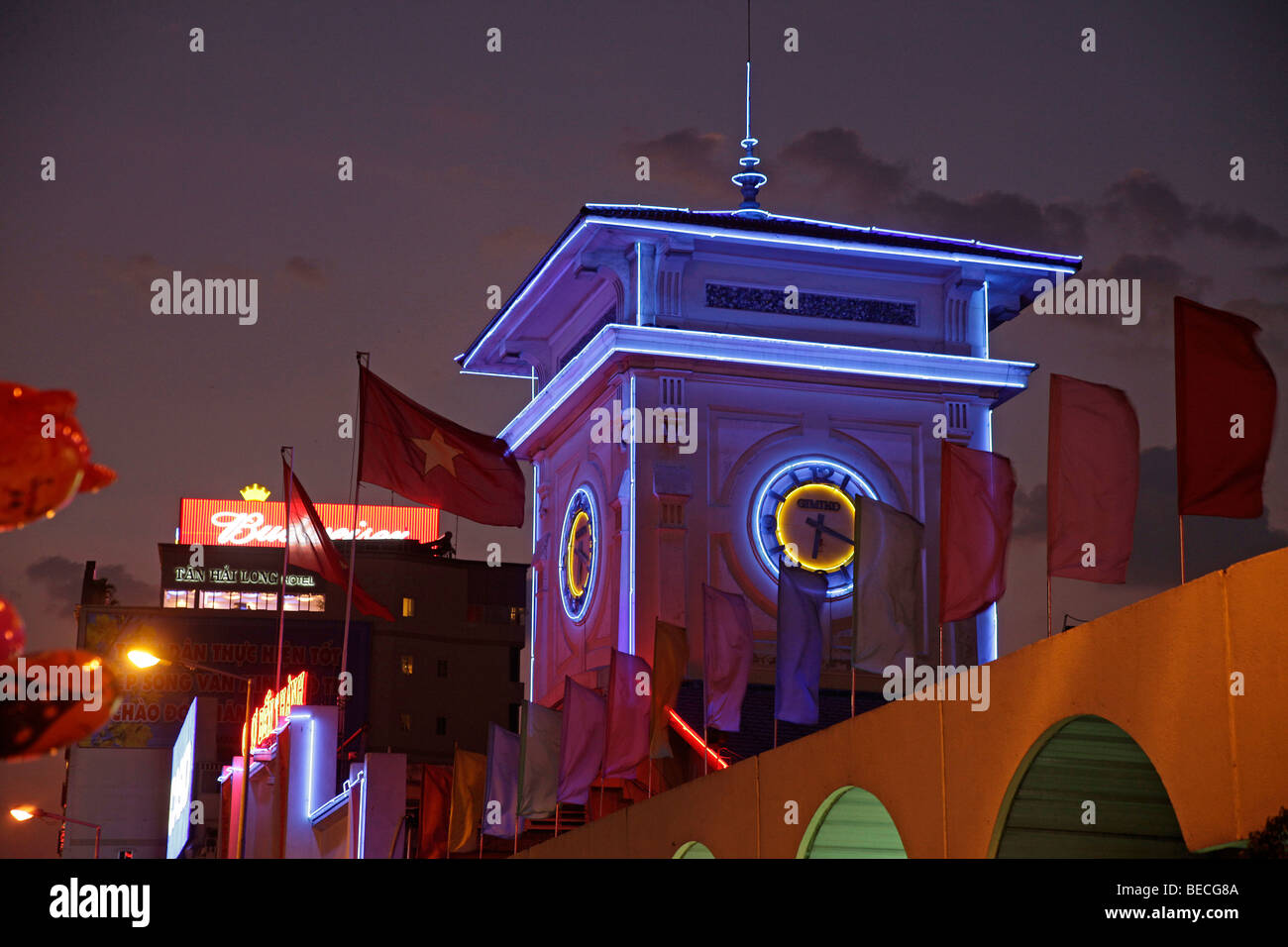 Le marché Ben Thanh à Hô Chi Minh Ville, Saigon, Vietnam, Asie Banque D'Images