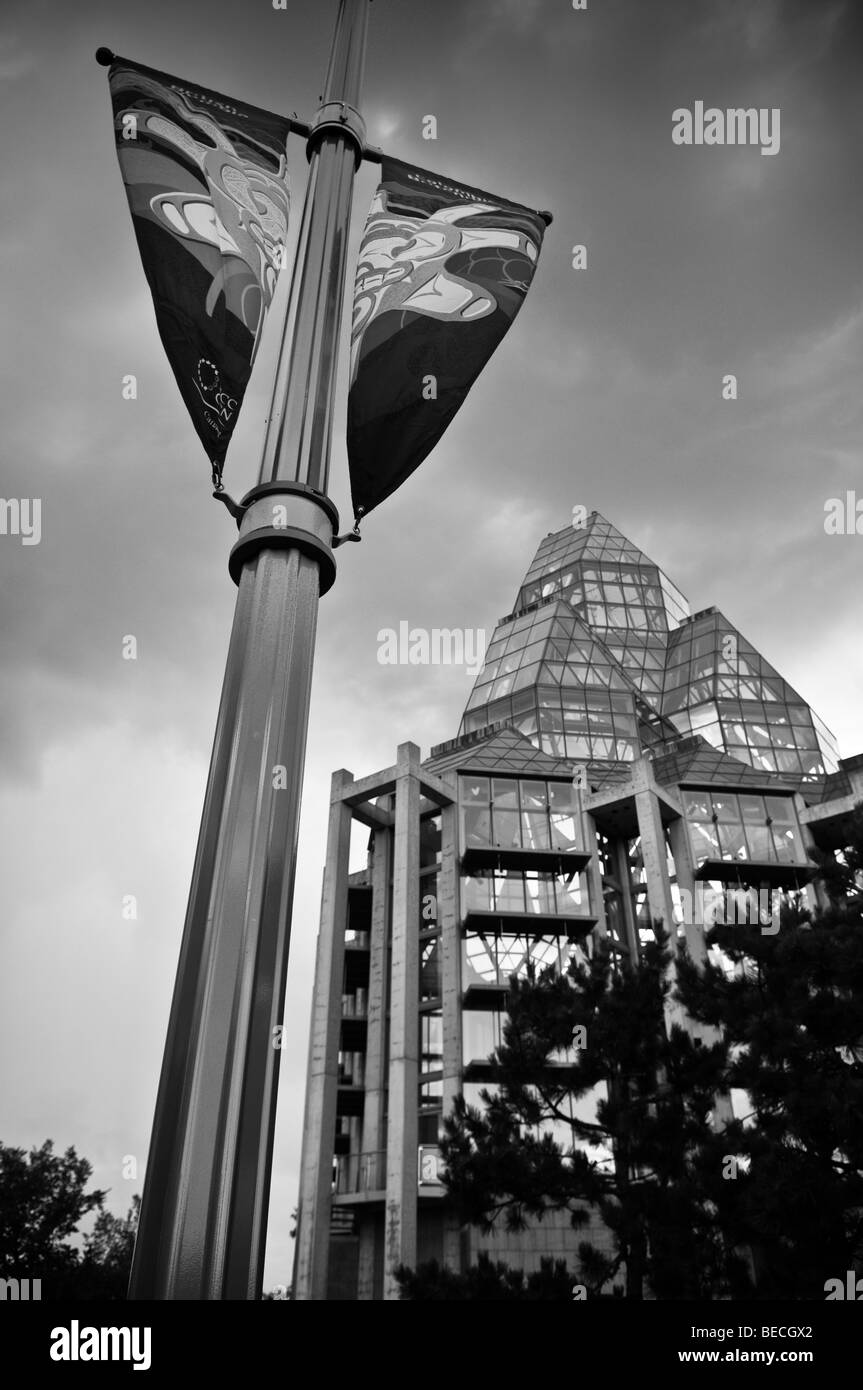 La National Art Gallery est une attraction touristique historique au centre-ville d'Ottawa, Canada. Banque D'Images