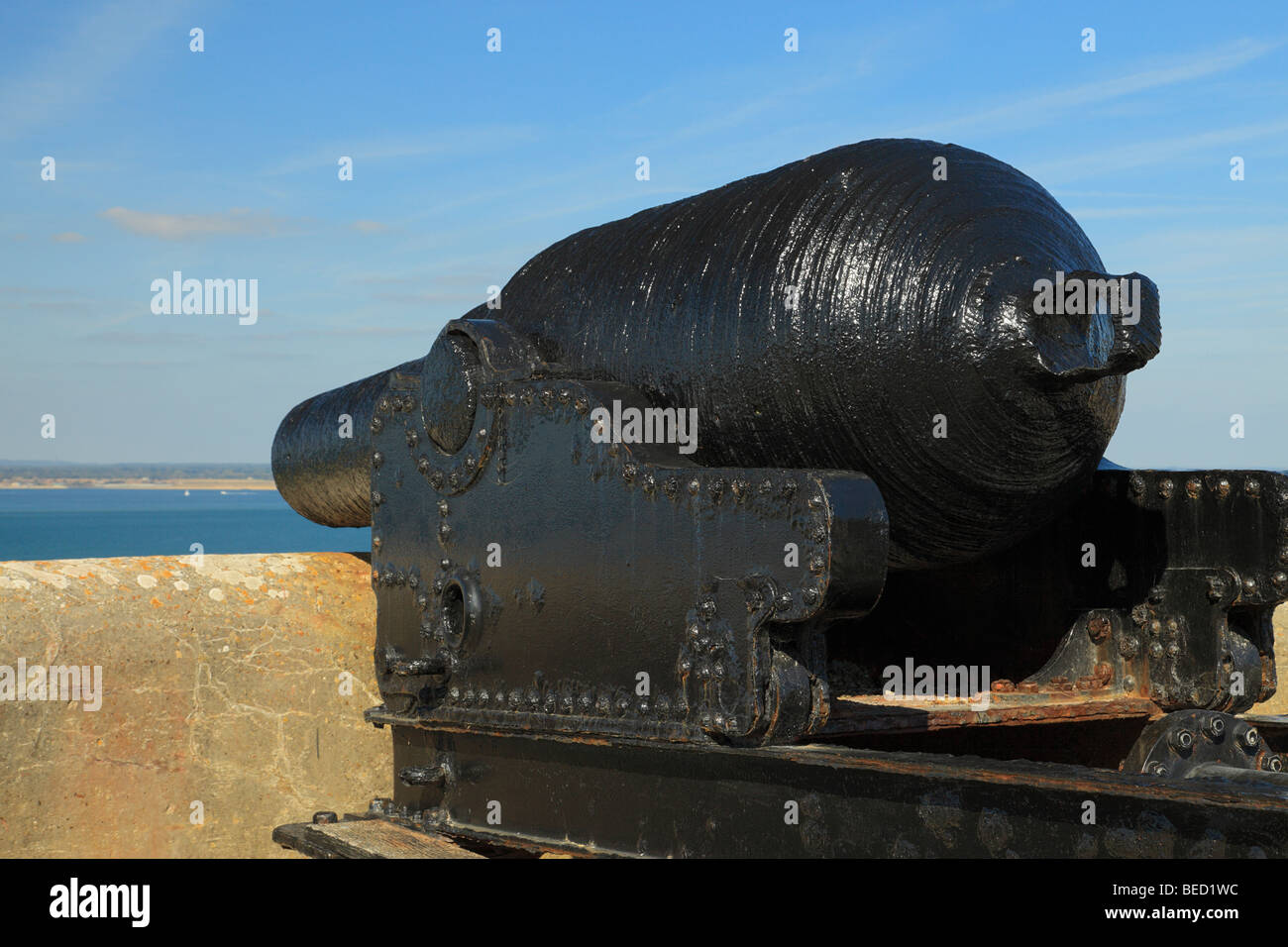 Les aiguilles de canons à la vieille batterie, île de Wight, Angleterre, Royaume-Uni. Banque D'Images