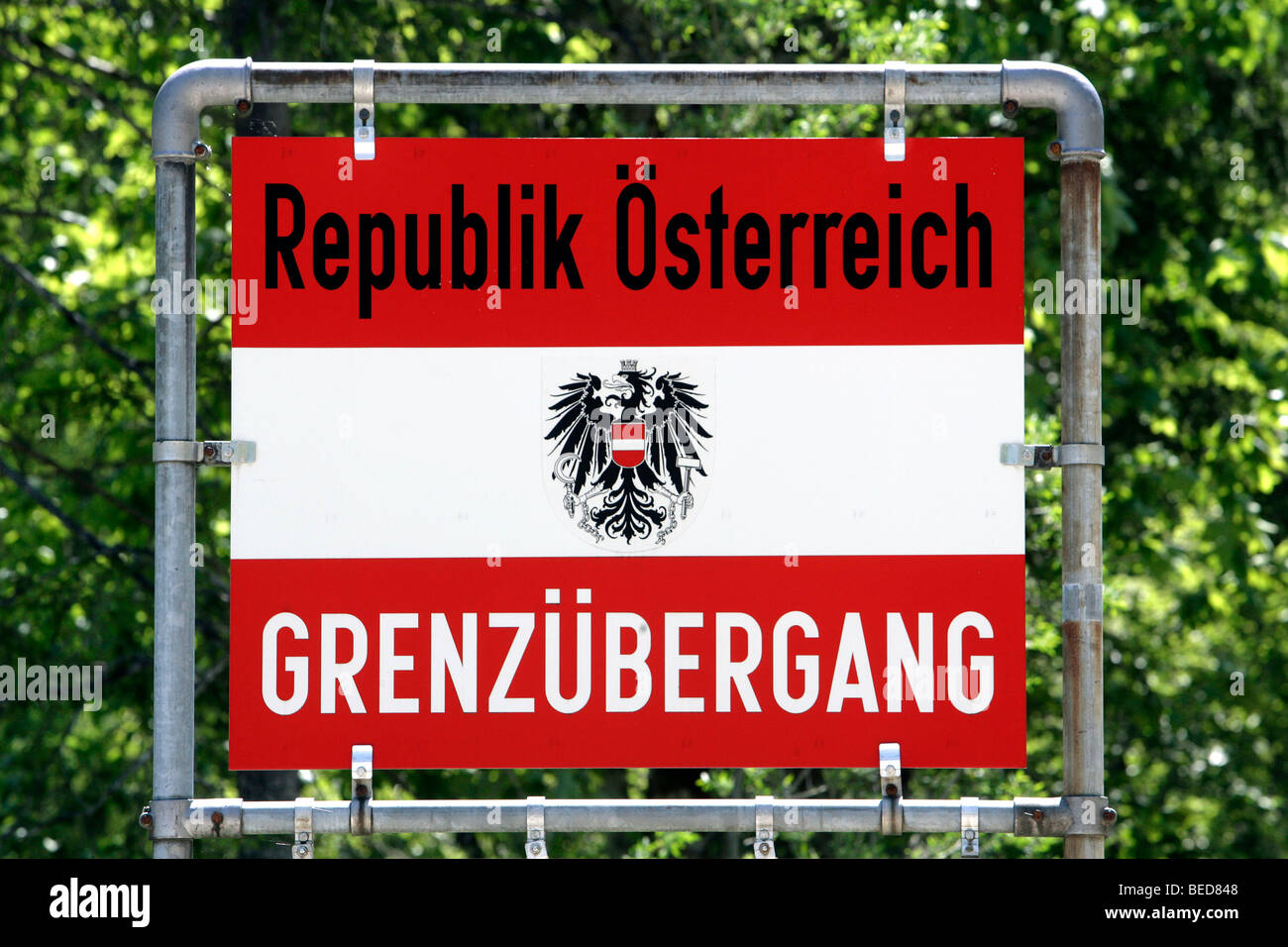 Inscrivez-vous à la frontière de la République d'Autriche, dans la région de Fra, Tyrol, Autriche, Europe Banque D'Images