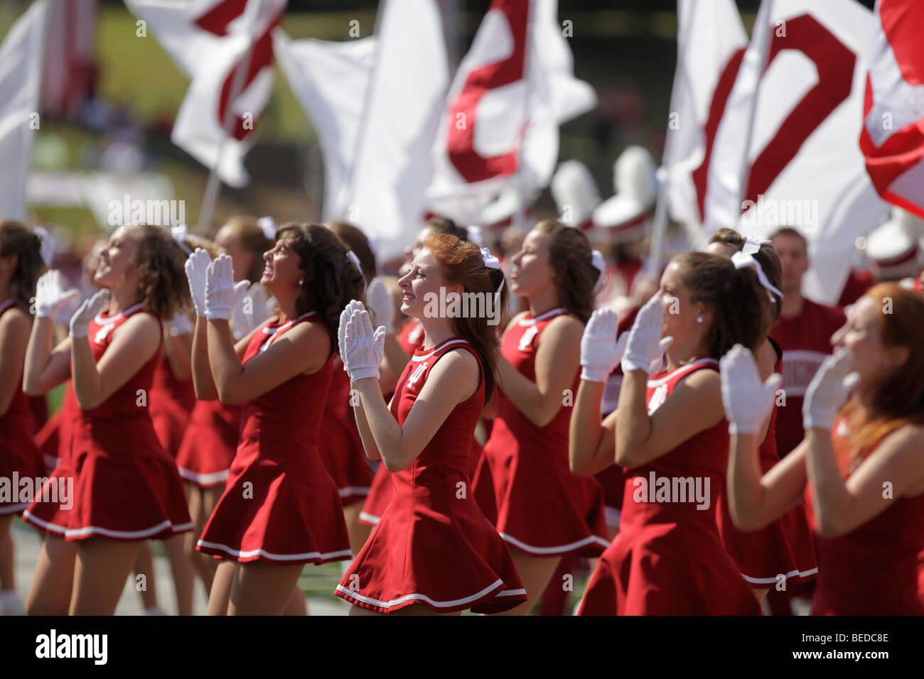 Steppers rouge à un match de football de l'Université de l'Indiana. Banque D'Images