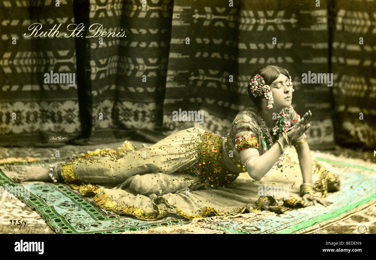 Photographie historique, Ruth Saint Denis, autour de 1910 Banque D'Images