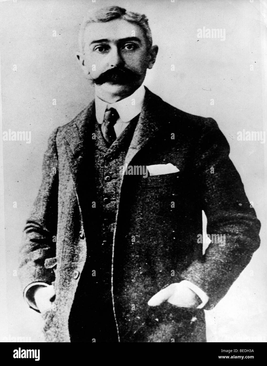 Portrait d'enseignant Français Pierre de Coubertin dans Paris, France Banque D'Images
