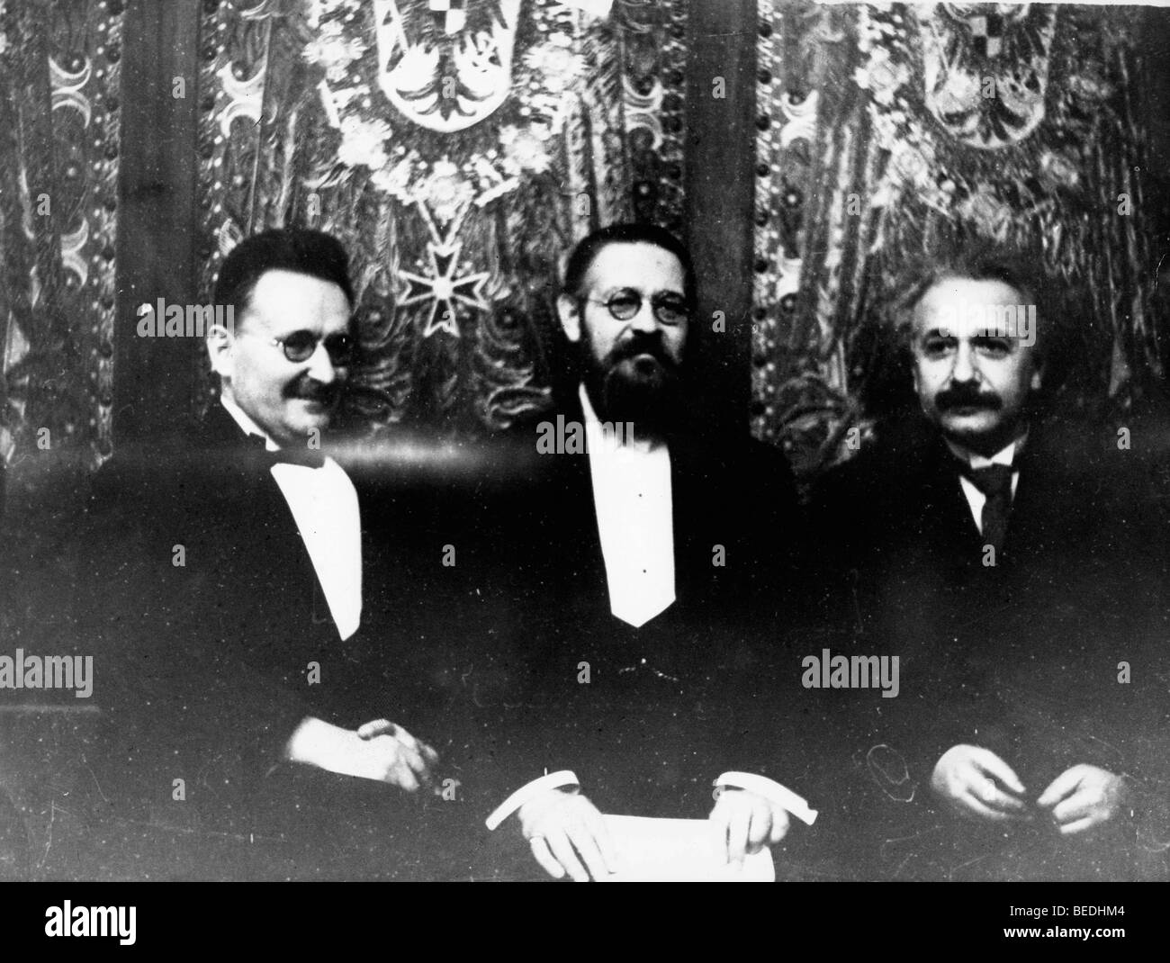 Le professeur Albert Einstein avec Albert Thomas et Thomas Henderson Banque D'Images