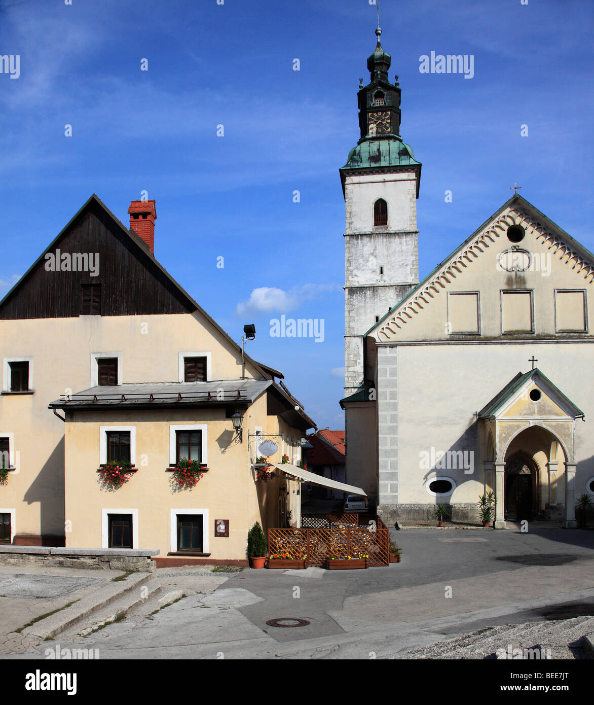 La Slovénie, Skofja Loka, Église Paroissiale de St James Banque D'Images