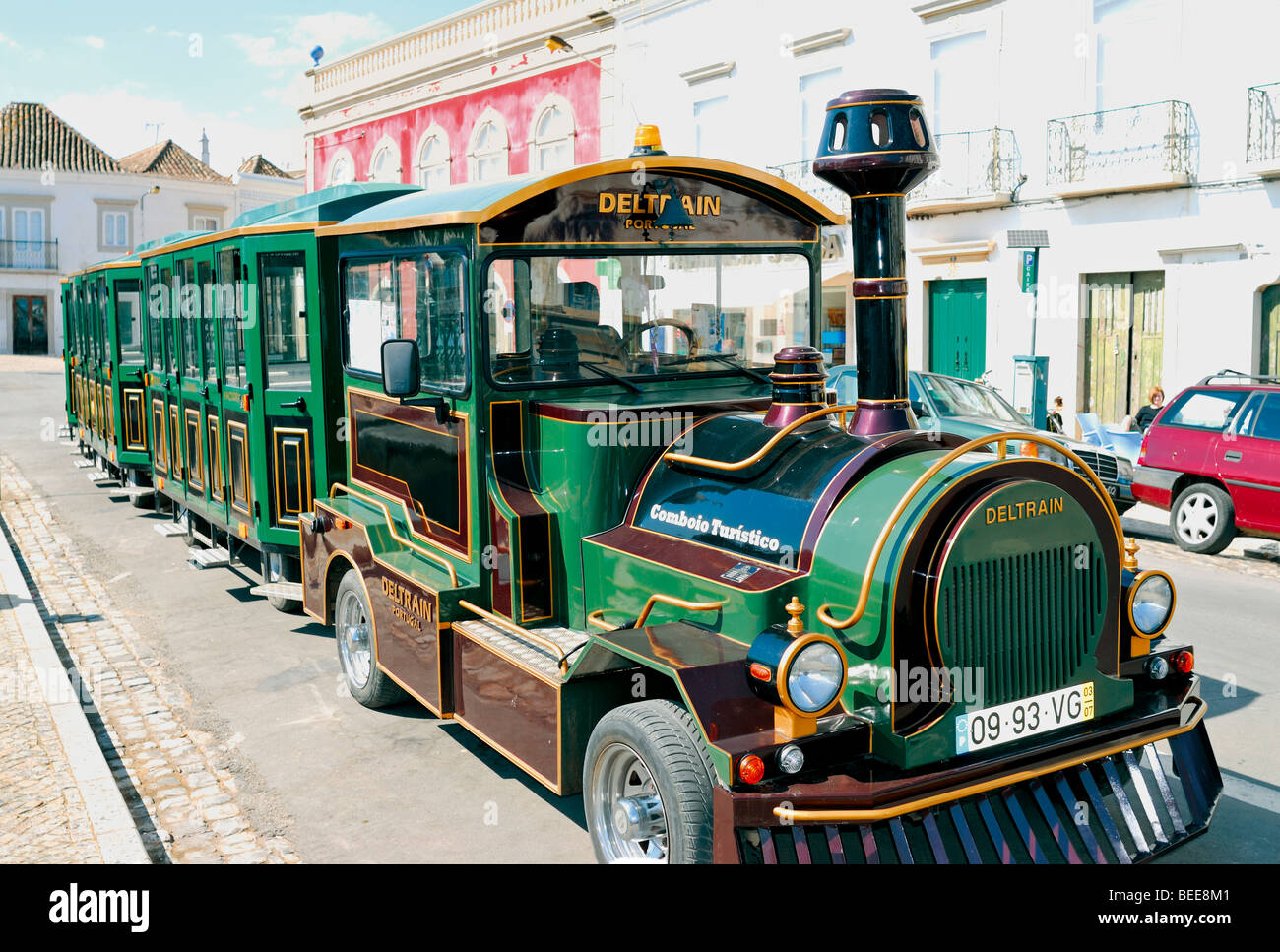 Le Portugal, l'Algarve : train touristique à Tavira Banque D'Images